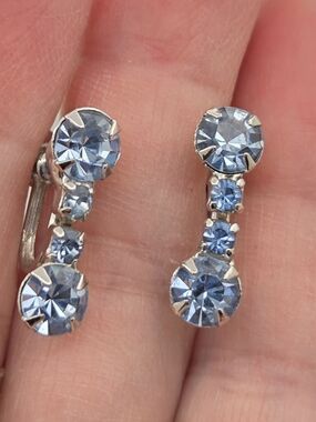 Vintage Mid-Century Blue Rhinestone Screw-Back Earrings